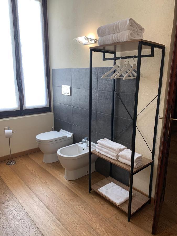 C-Rooms, Residenza Correggio 帕爾馬 外观 照片